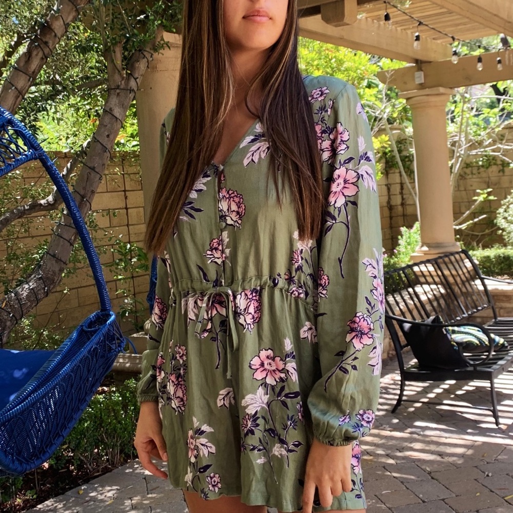 CUTE SUMMER ROMPER
